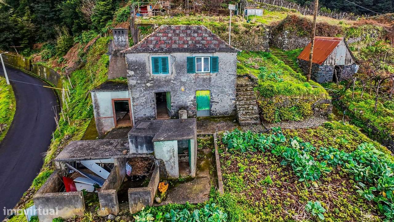 Moradia T4 em Ponta Delgada – Vista Panorâmica Mar e Montanha - Grande imagem: 4/15