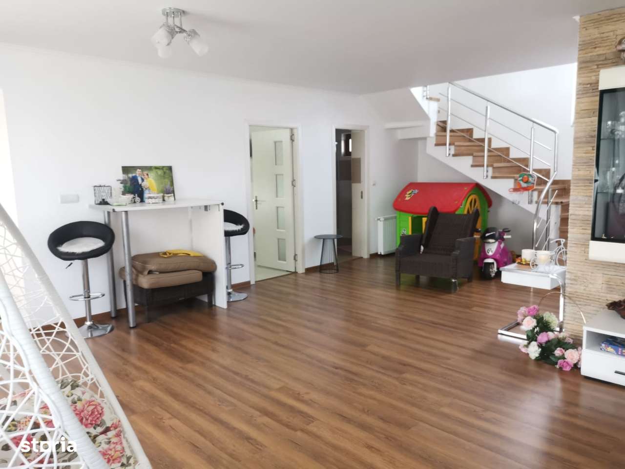 Casa P+E, ALBOTA (zona OMV), teren 1.700 mp, mobilata - Imagine principală: 5/18