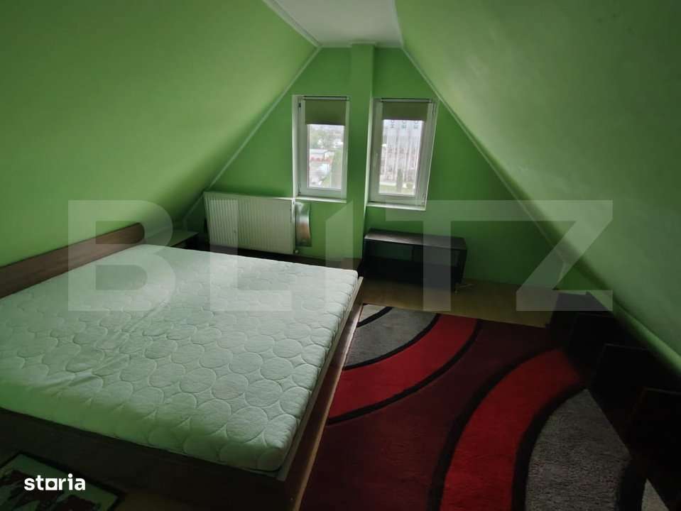 Apartament 3 camere, 48 mp | Etaj 3 | Curte comuna si parcare. - Imagine principală: 4/11