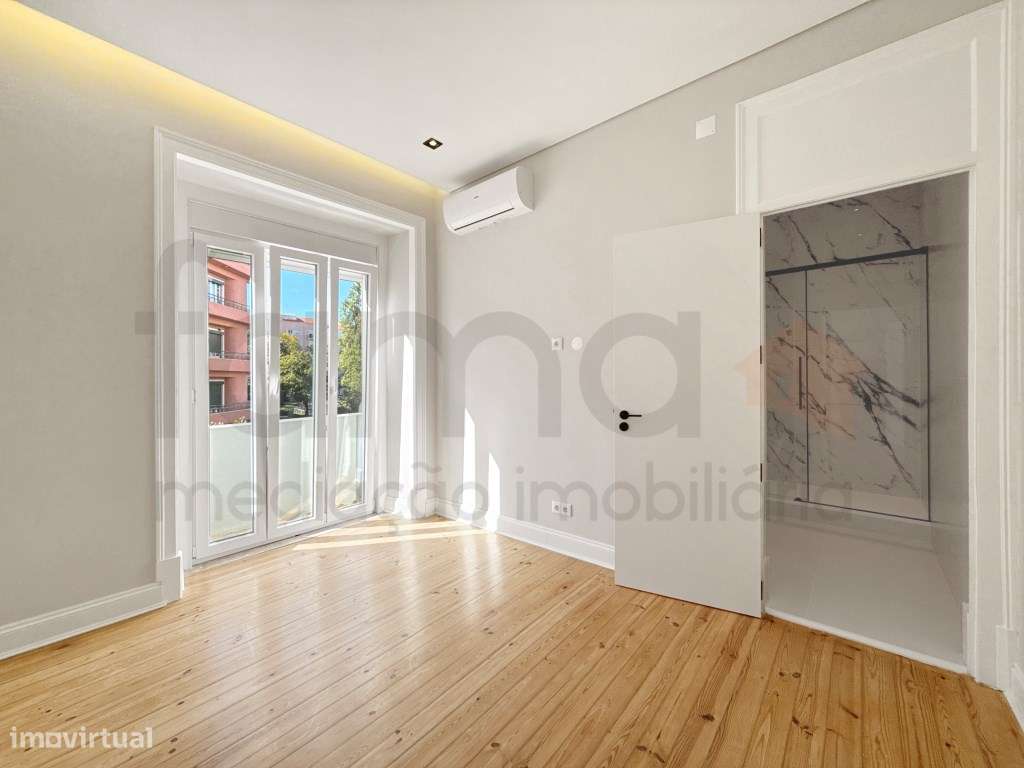 T3 Remodelado na Av. Almirante Reis-28