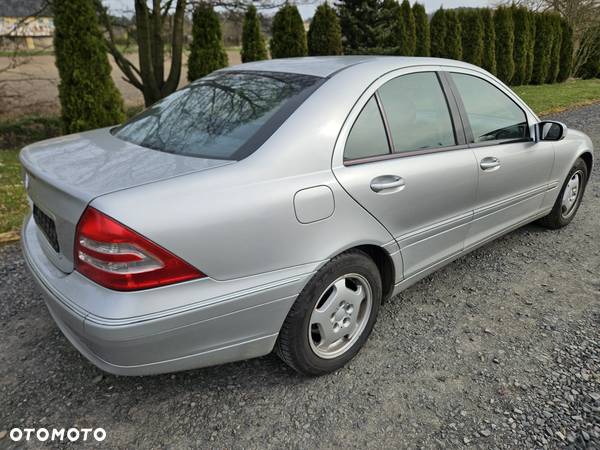 Mercedes-Benz Klasa C - 6