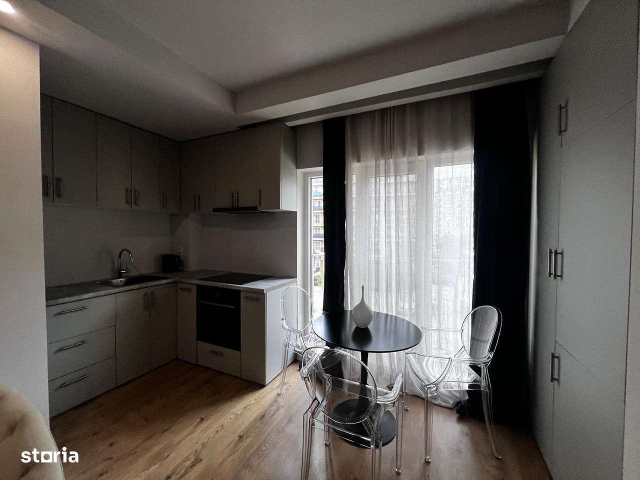 Apartament tip studio de inchiriat in Cosmopolis - Imagine principală: 3/7