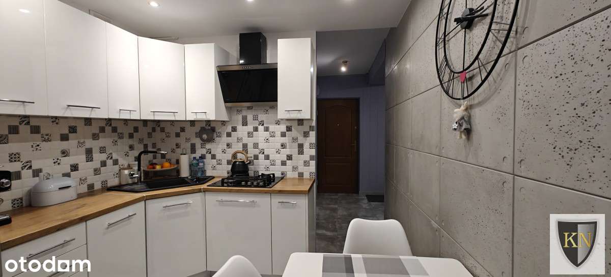 Komfortowe mieszkanie w dobrej cenie.-6