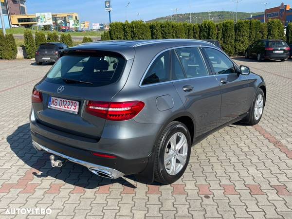 Mercedes-Benz GLC 220 d 4Matic 9G-TRONIC Exclusive - 32