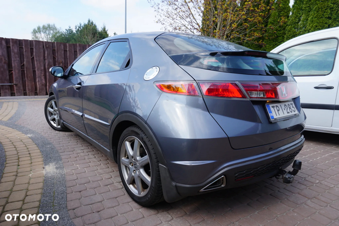 Honda Civic 1.8 Comfort - 14