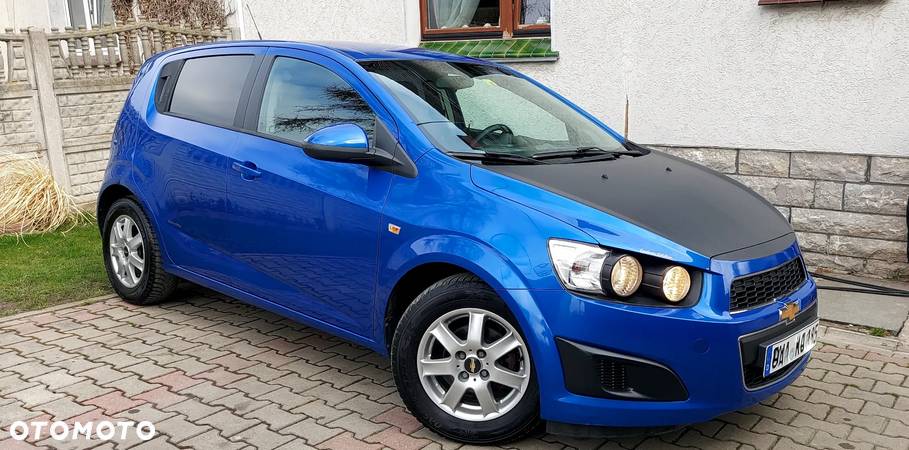 Chevrolet Aveo 1.4 16V LS Design+ - 16