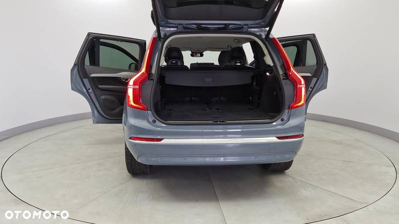 Volvo XC 90 B5 D AWD Plus Bright - 28