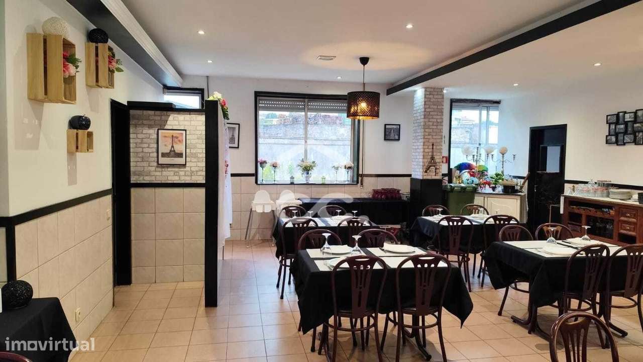 Loja comercial à venda em Vila Nova do Campo — Santo Tirso-7