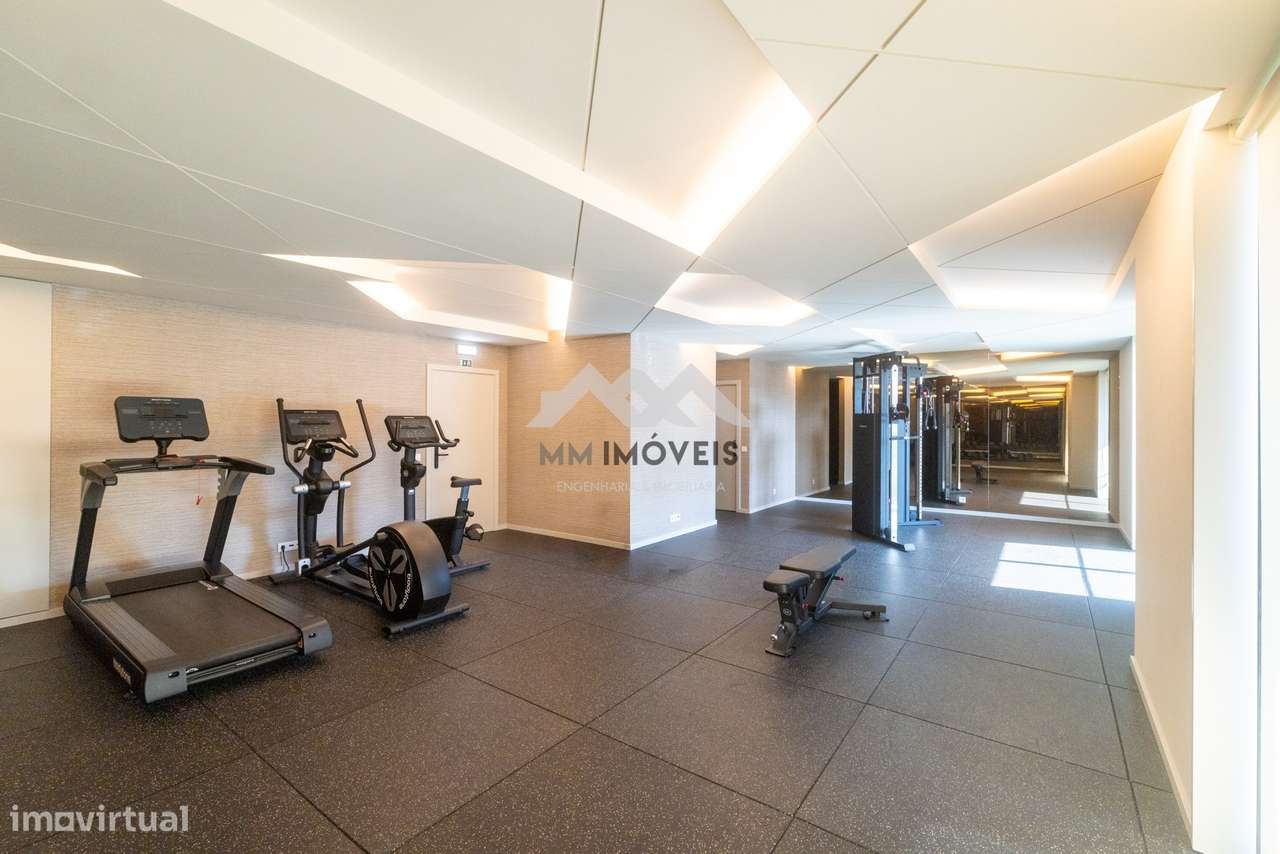 Apartamento T4 2024 | Alameda Jardins da Arrábida | Varanda | Vistas R-20