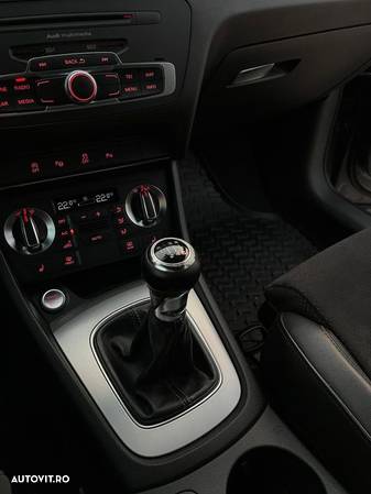 Audi Q3 2.0 TDI quattro - 13