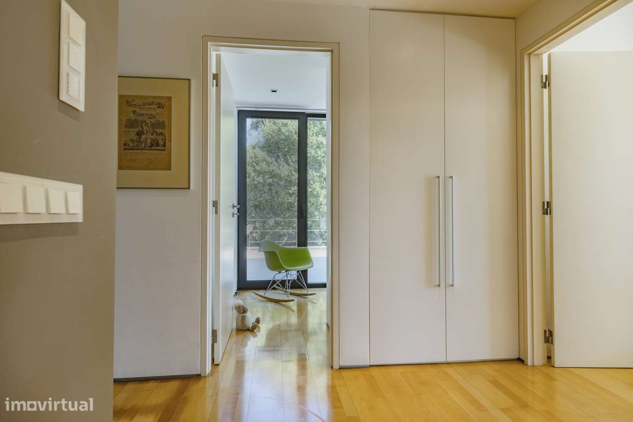 Moradia isolada T6 lote de 1002m2 piscina Sesimbra-59