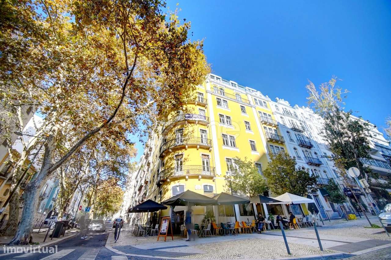 T2 com garagem em um dos prédios mais bonitos da cidade, em Picoas - Grande imagem: 2/25