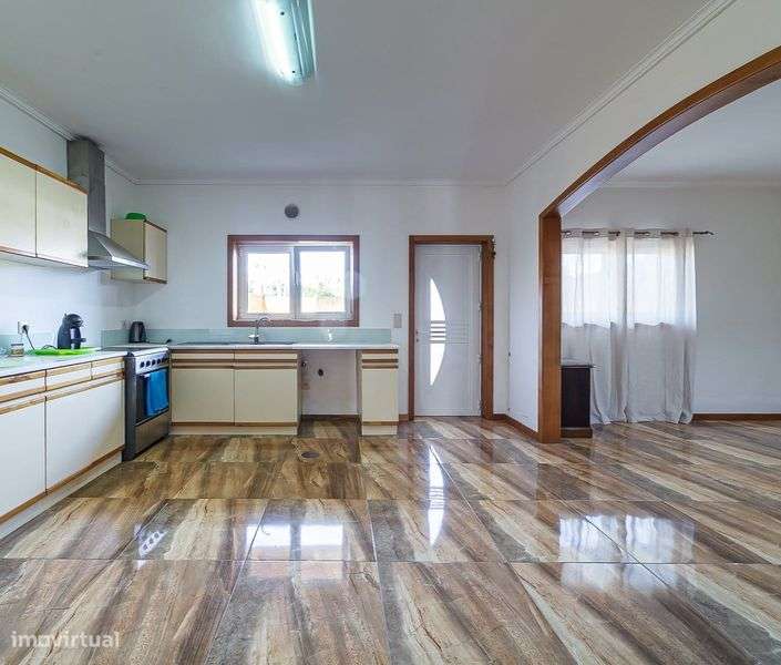 Moradia T3, c/ áreas generosas. - Grande imagem: 5/12