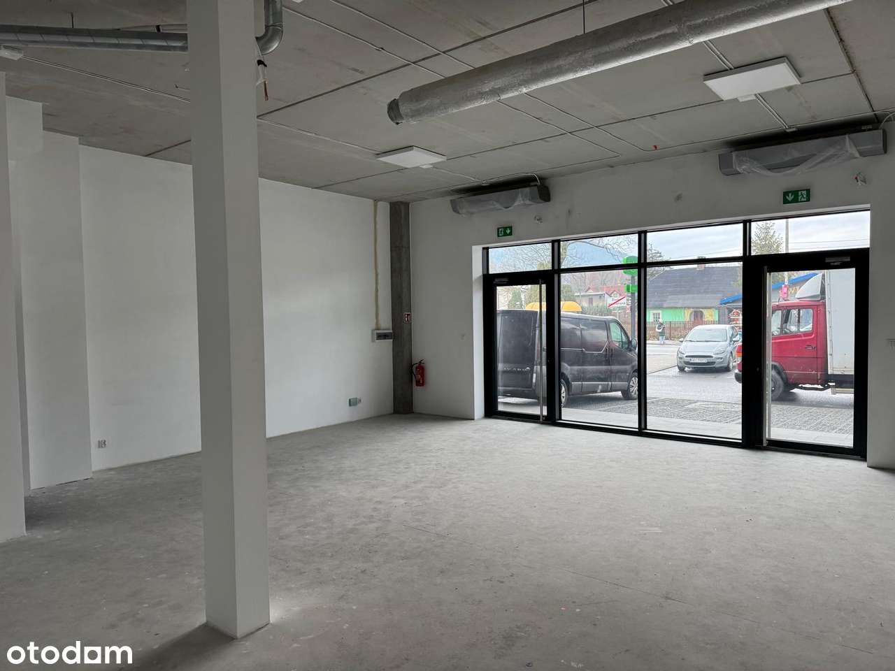 OSTATNI lokal usługowy do wynajęcia - Pełny obrazek: 3/4