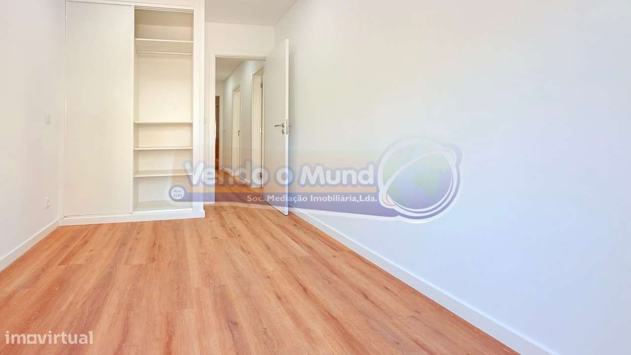 Apartamento T2 em Alverca do Ribatejo (ALV258)-14