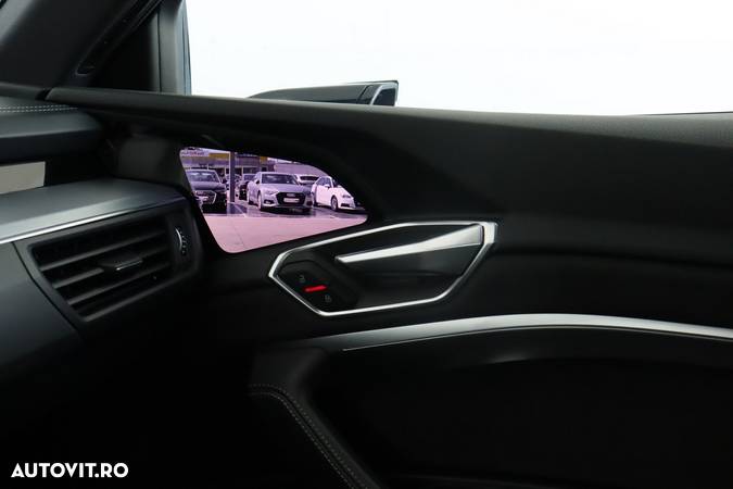 Audi e-tron - 25