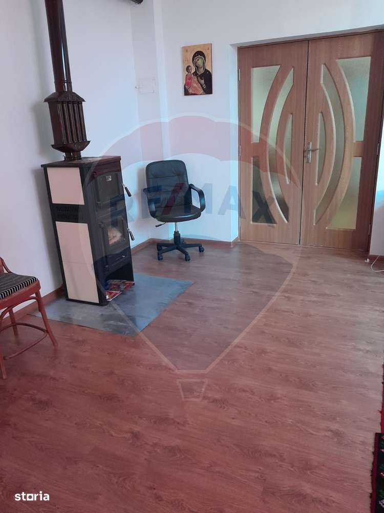 Casa renovata, mobilata si utilata, livada, Lita!-10