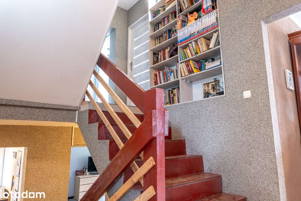 Wyjątkowy dom dla rodziny lub pod inwestycję!-14