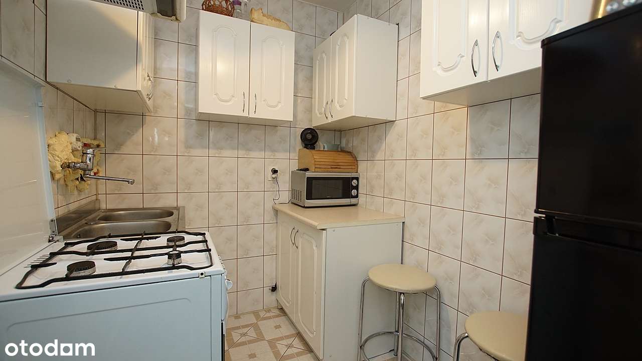 W Centrum miasta Płocka 2 pokojowe mieszkania poleca się do sprzedaży!-2