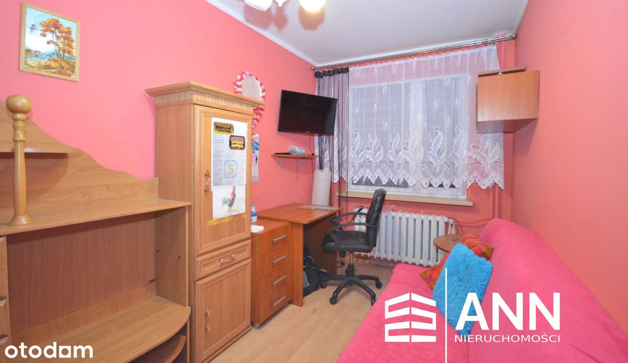 Przestronne mieszkanie z balkonem w Zabrzu-14