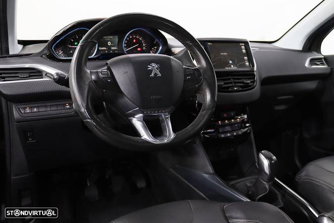 Peugeot 2008 1.6 e-HDi Allure - 5