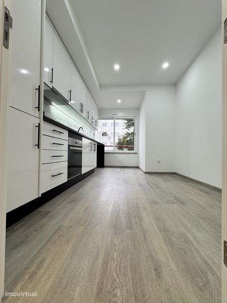 Apartamento T2 centro de almeirim - Grande imagem: 4/12