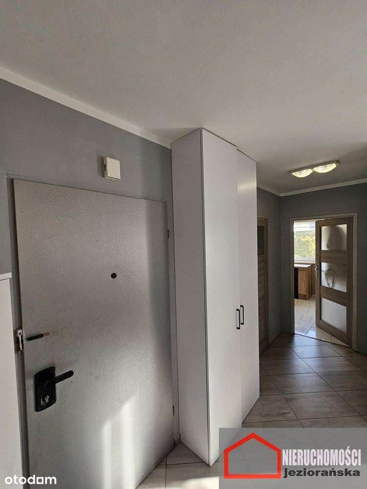 2 pokoje z balkonem i piwnicą - niski blok.-11