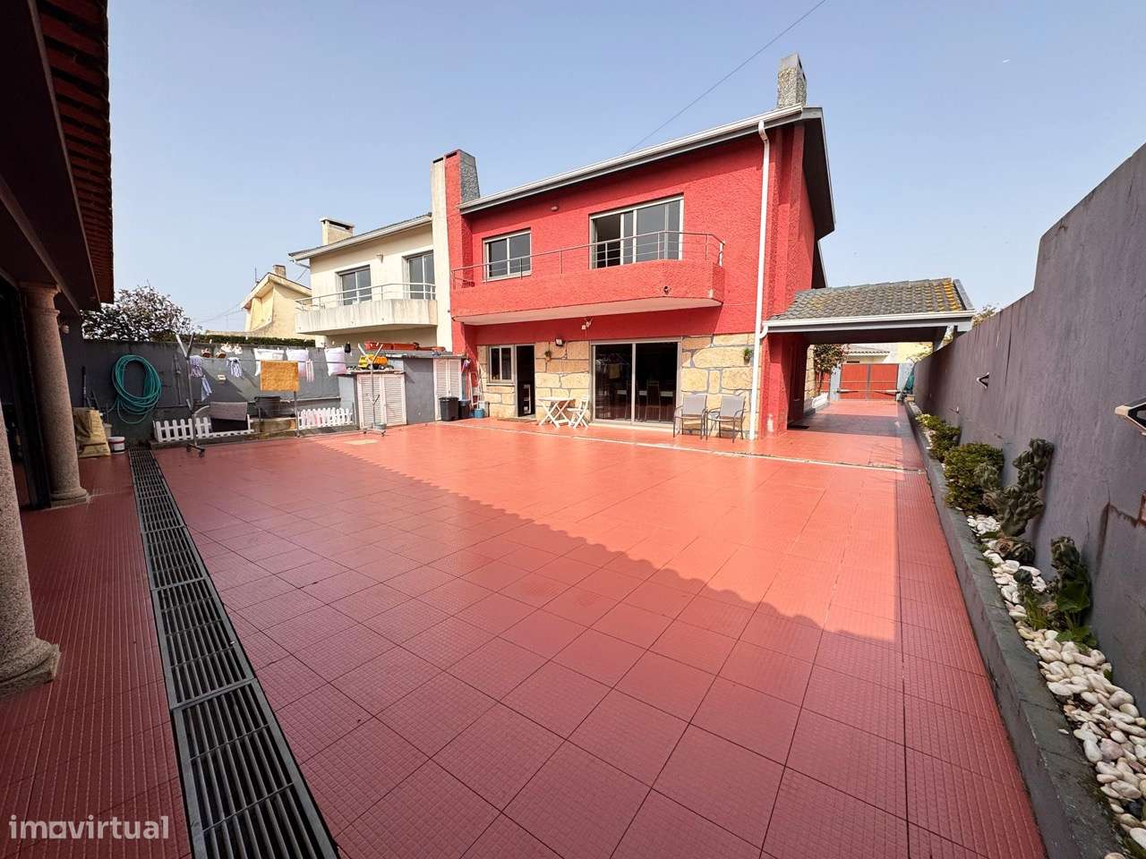 Moradia T4 com jardim e garagem em Vila do Conde-28