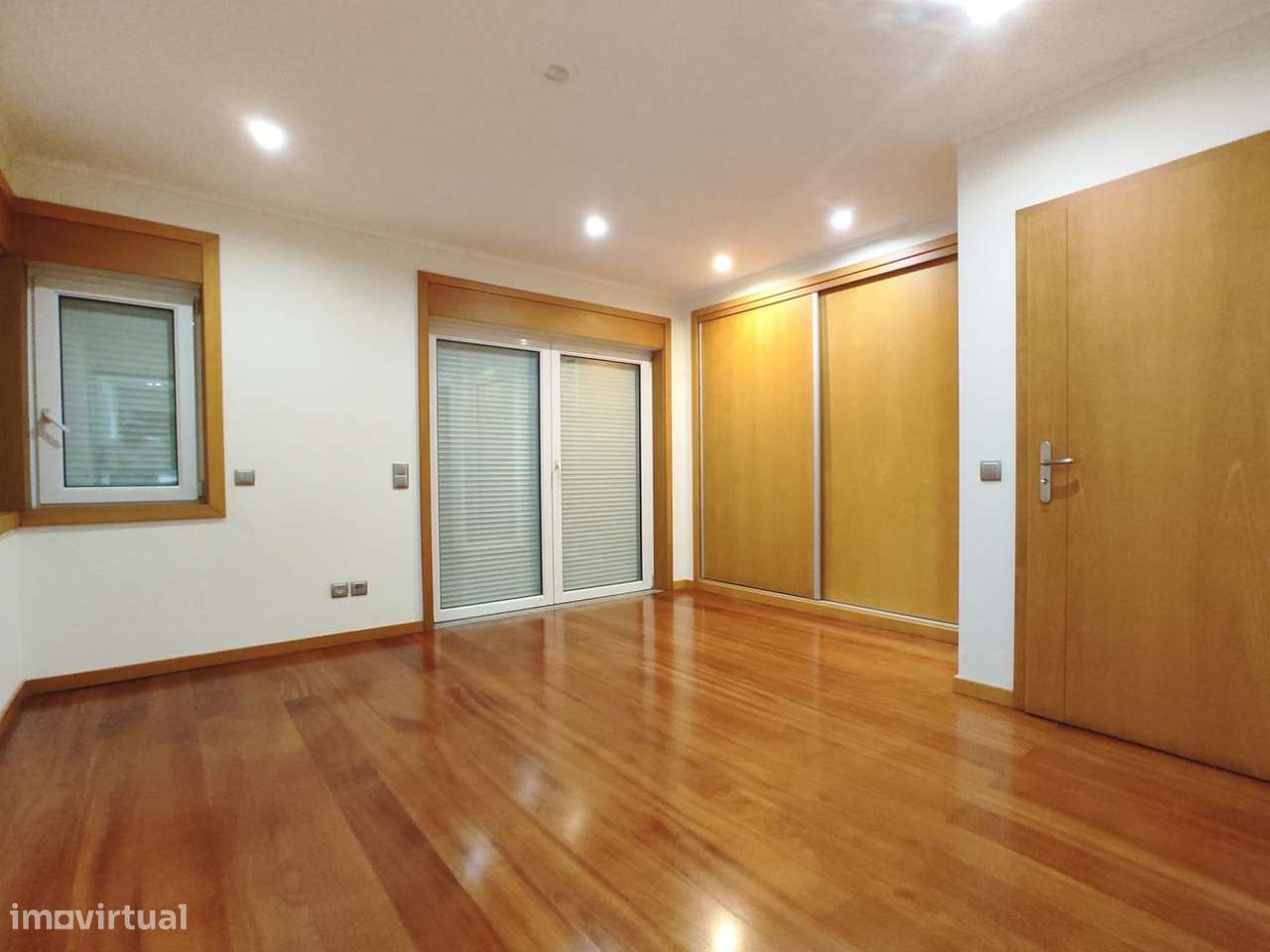 Moradia T4 NOVO PREÇO a 25min. do Porto-9