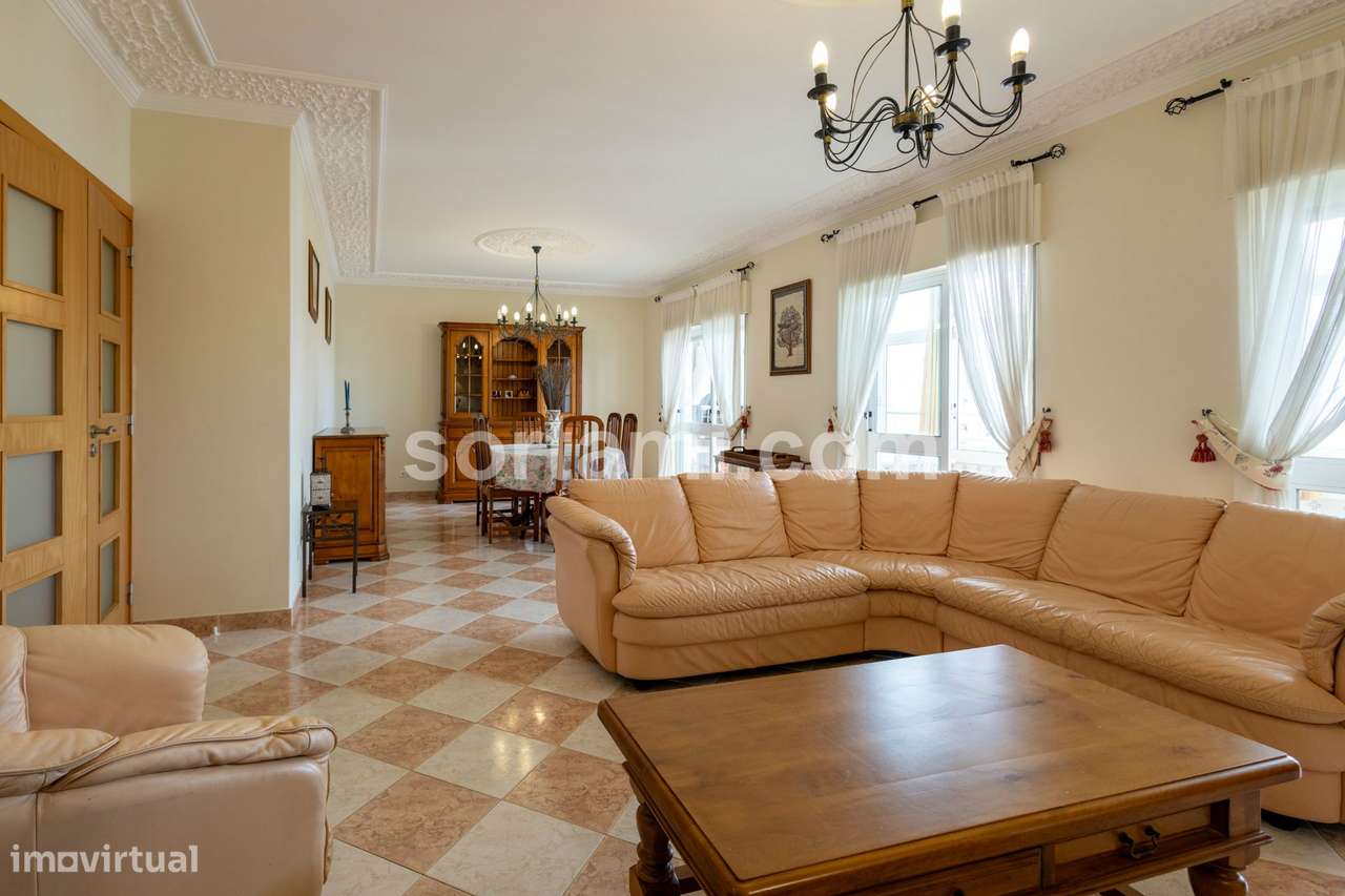 Apartamento T4 Venda em Quarteira,Loulé - Grande imagem: 2/37