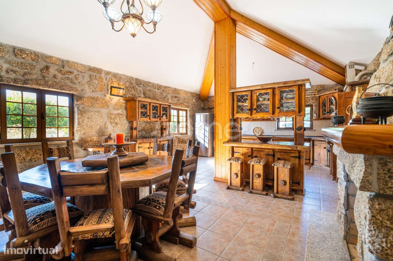 Quinta T2 + 1 com Terreno de 11.524m²| Carregal do Sal | Viseu - Grande imagem: 4/57