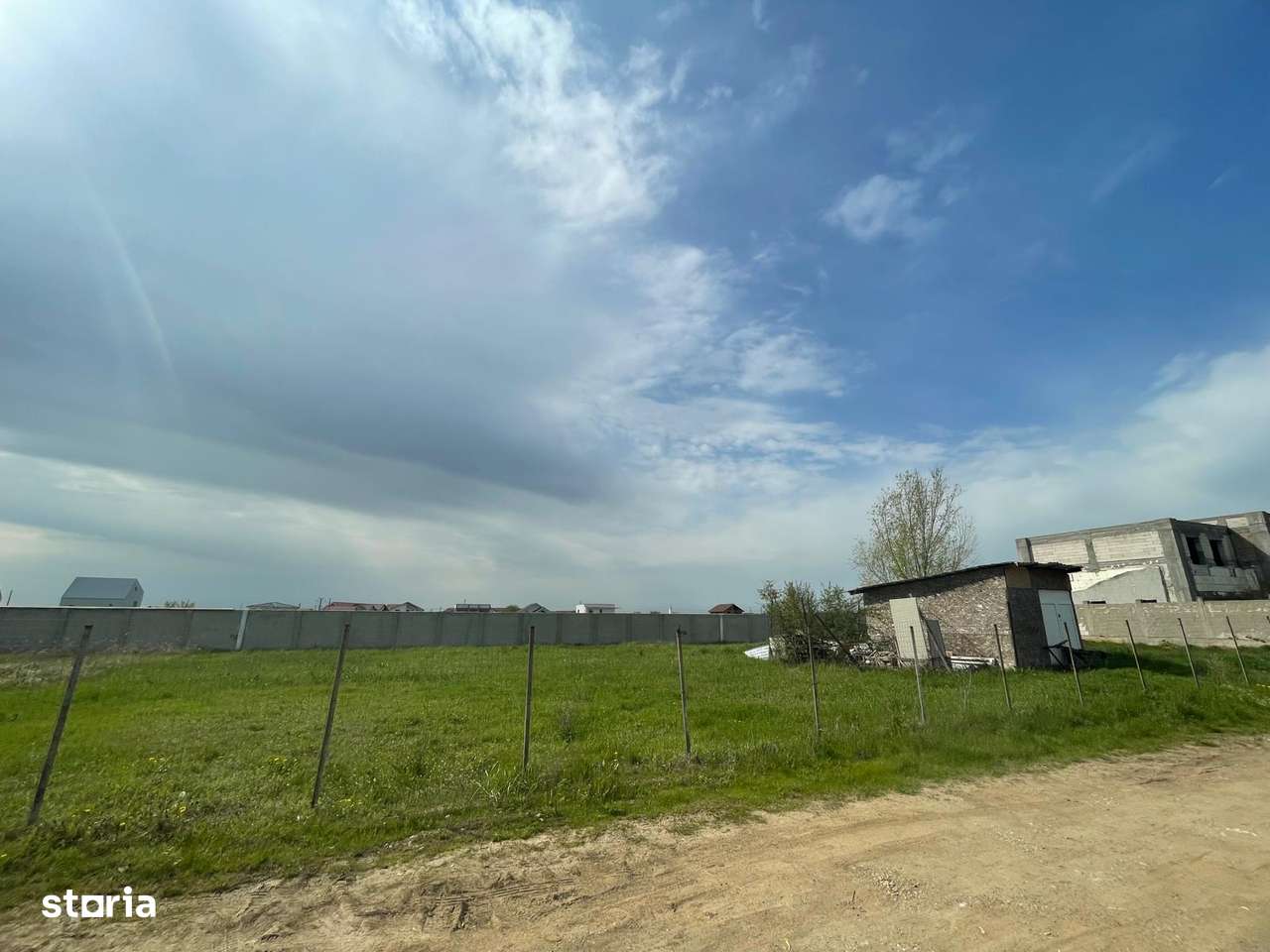 Vând teren zona Aeroport - Imagine principală: 4/5