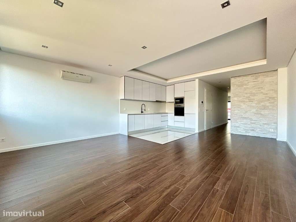 Apartamento T3 em Ramalde - Grande imagem: 2/28