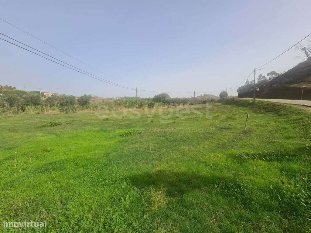 Excelente Terreno Rústico com Água e Bons Acessos no Algarve - Grande imagem: 5/10