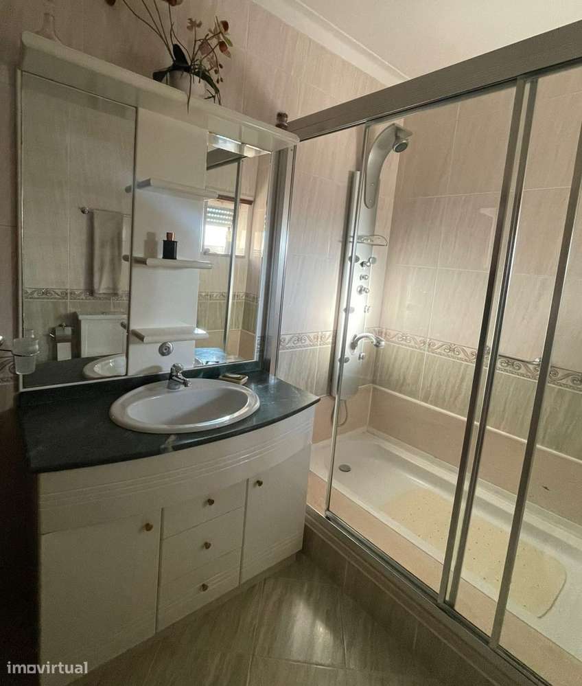 Andar moradia T3 -  Vila Verde-9