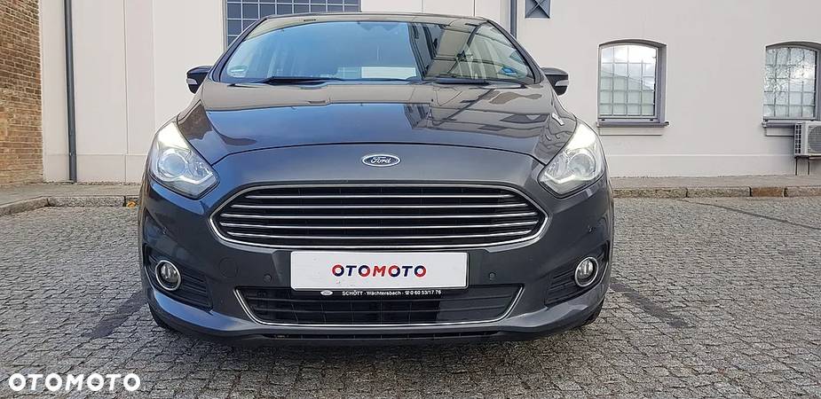 Ford S-Max 2.0 EcoBlue Titanium - 2