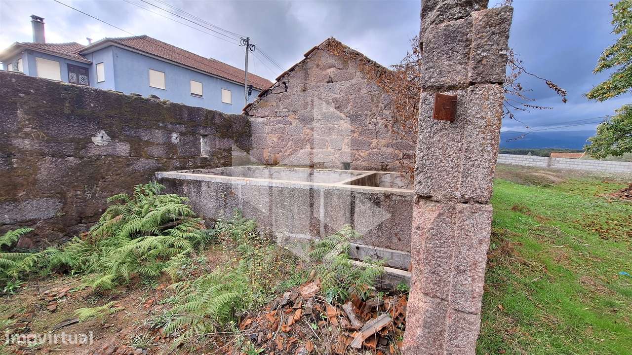 Moradia Devoluta T0 Venda em Molelos,Tondela - Grande imagem: 5/11