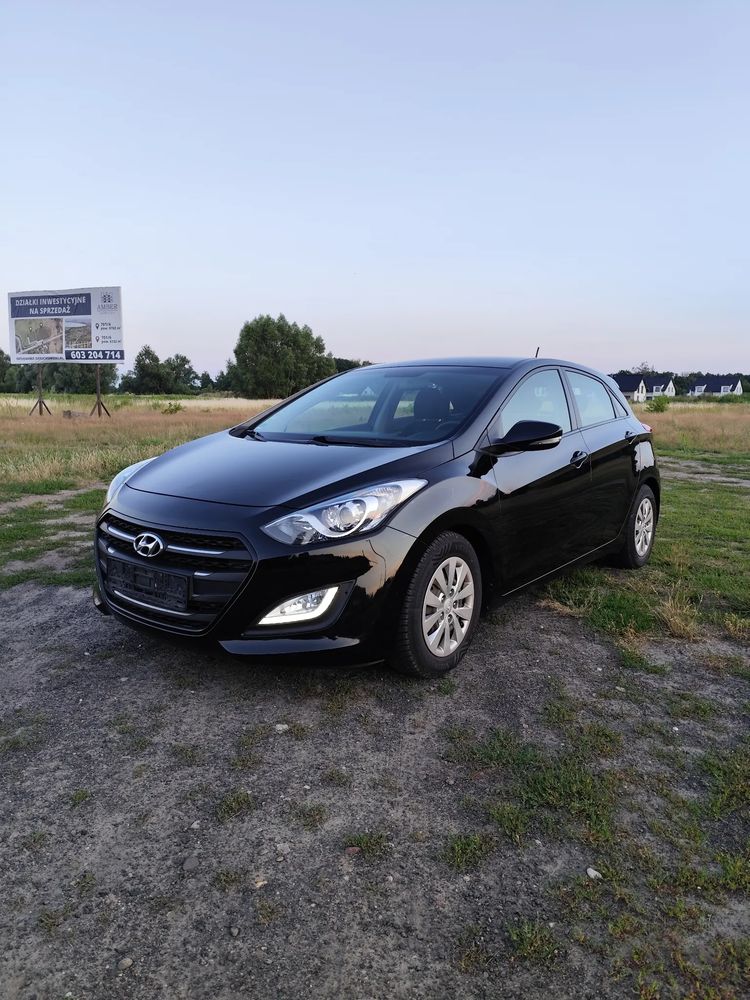 Hyundai i30 II (2012-2017) blue 1.4 Classic Navigation 2016