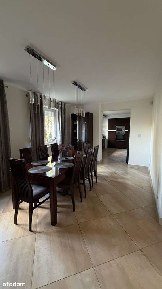 Dom i wielki garaż z mieszkaniem. Okazja!-6