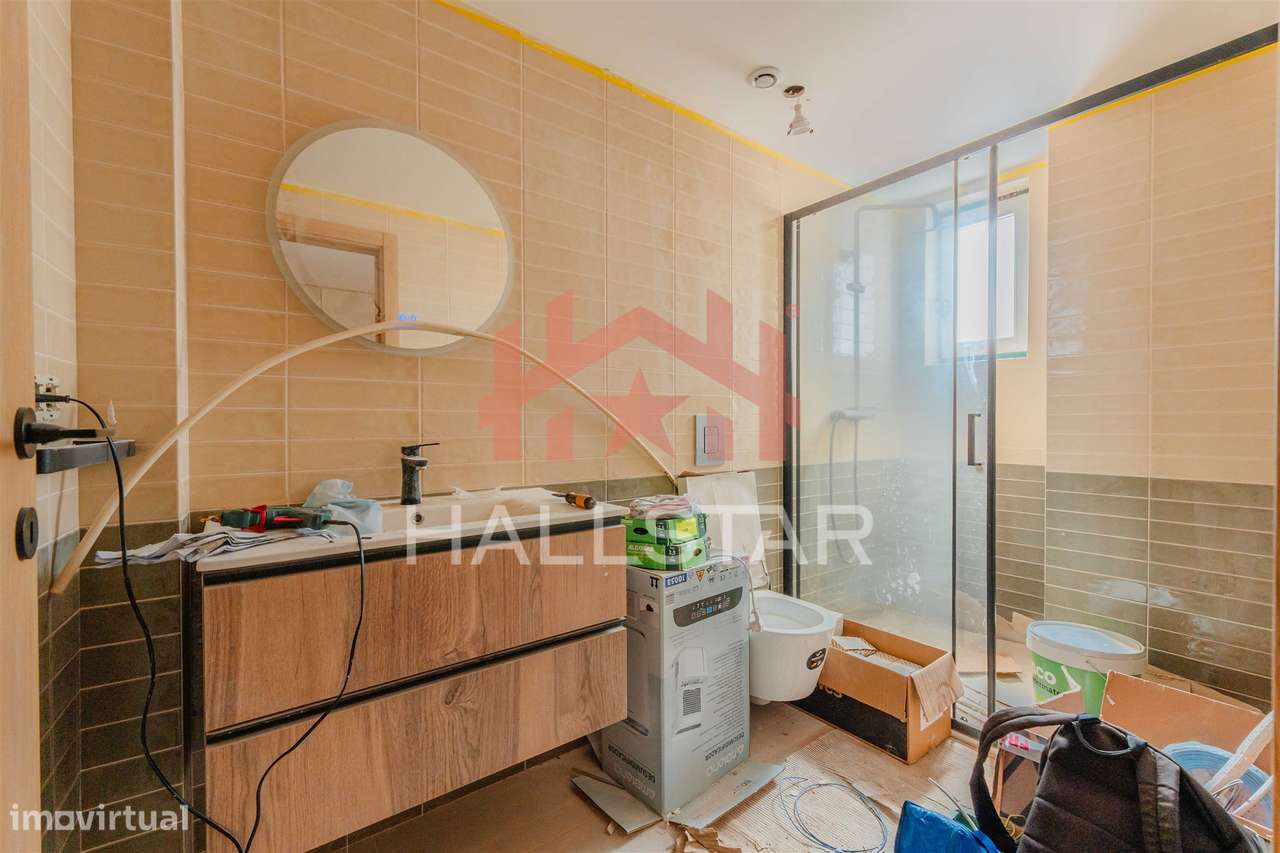 Apartamento T2 Novo / Cozinha Equipada / Vista Castelo de Leiria-16