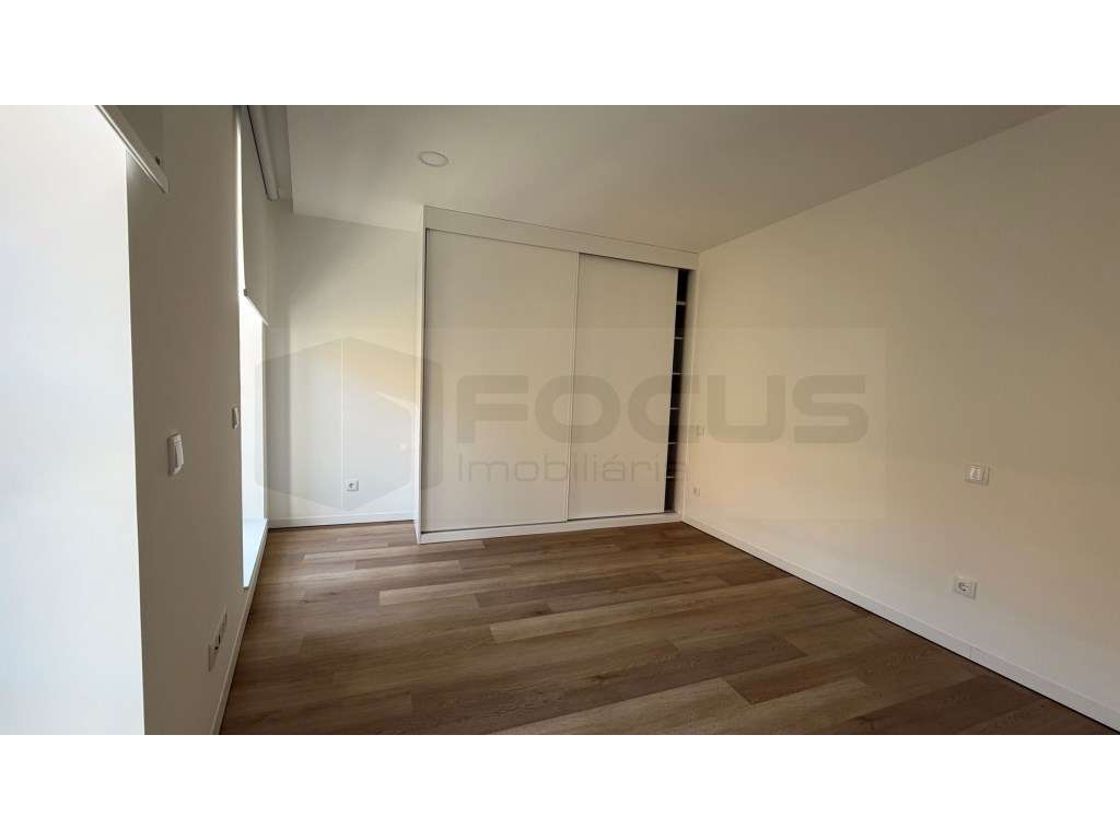 Excelente apartamentoT1 - com Lugar de estacionamento - Aveiro centro-11