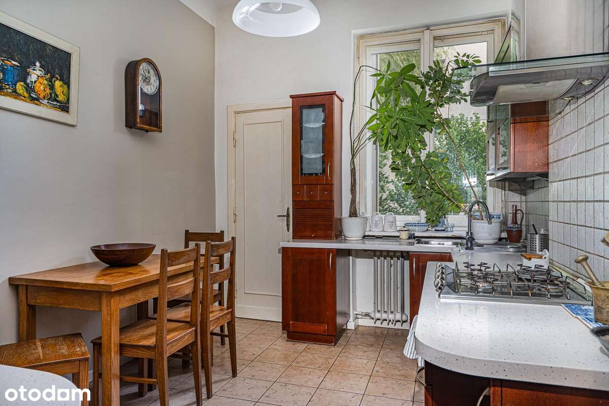 Stylowe 3-pok w kamienicy ul. Brzeźna, komórka + 2 miejsca postojowe-8