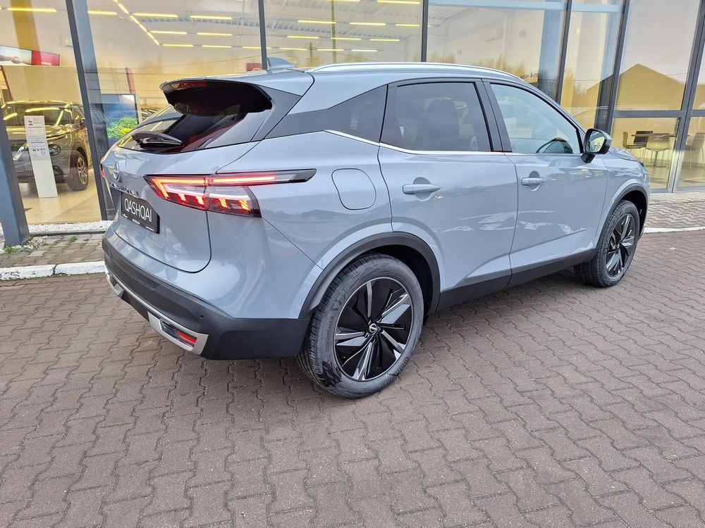 Kamery 360 / Head-Up / Skóra / Panorama / P. Zimowy / El Klapa / Bose