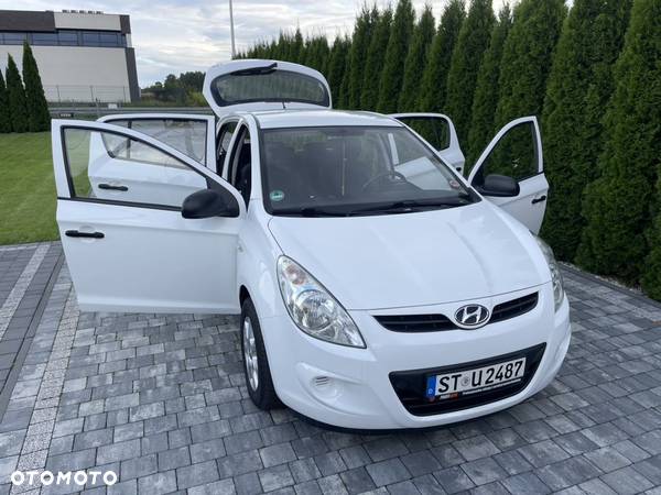 Hyundai i20 - 3