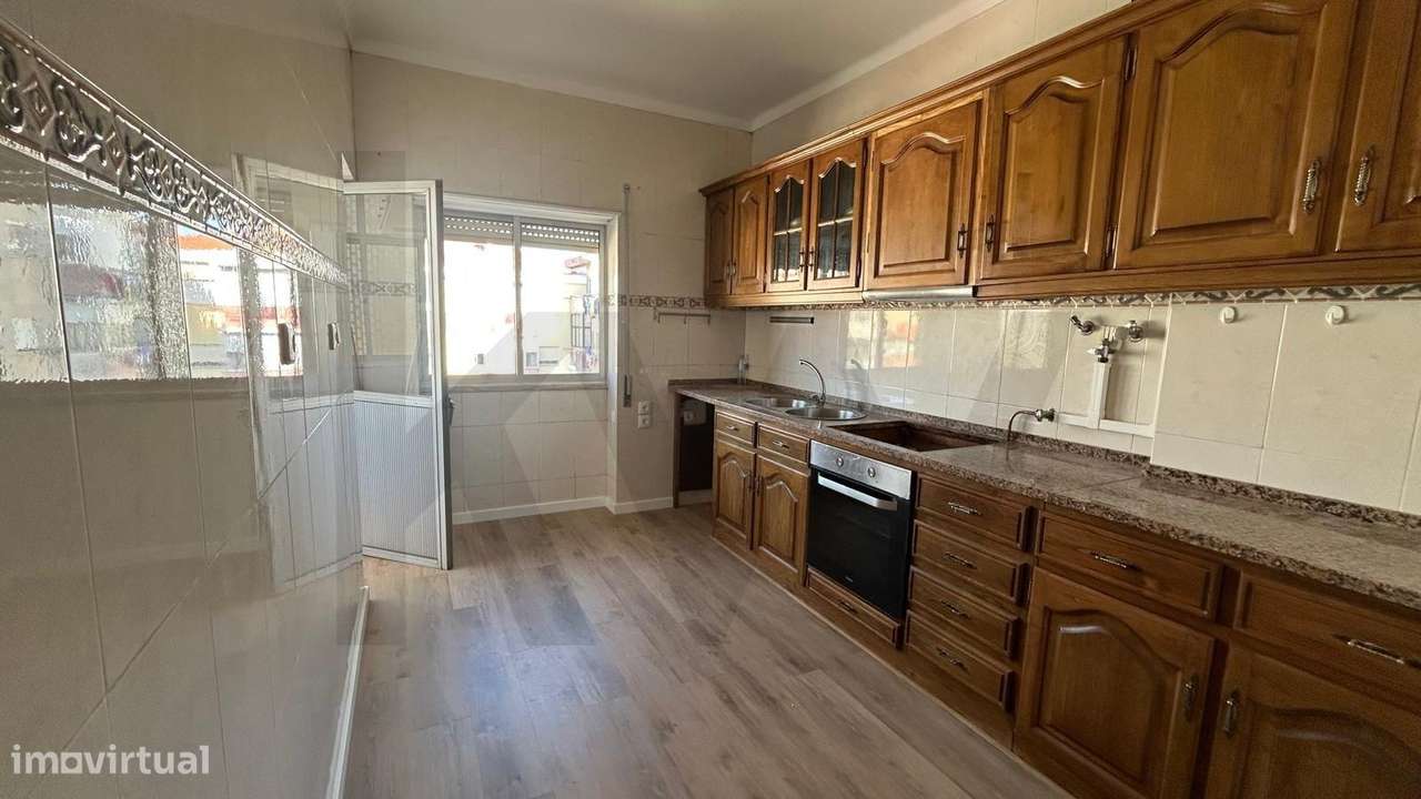 Arrendamento - T3 na Quinta da Lomba, Barreiro - Grande imagem: 4/25