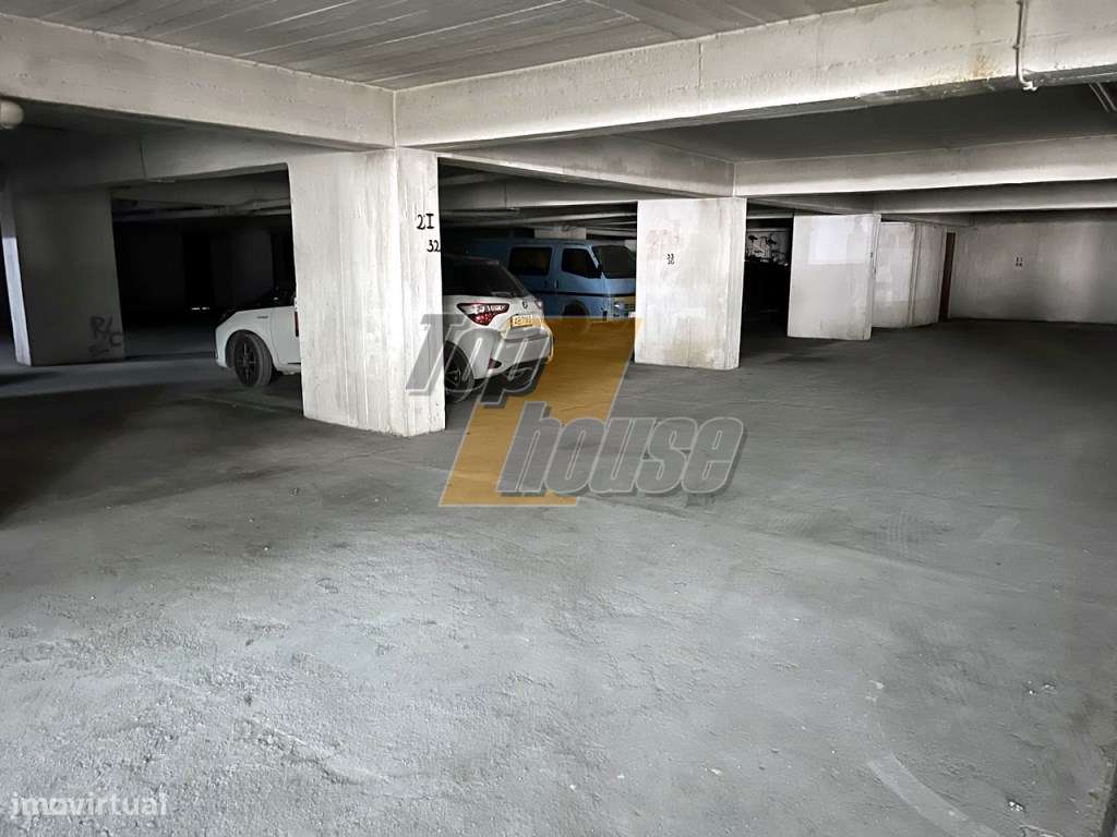 Apartamento T3 Duplex na Costa de Caparica - Poucos Minutos da Praia-16