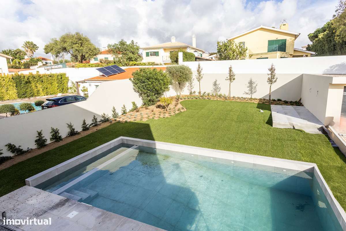 A estrear Villa T4 em Birre, Cascais-33