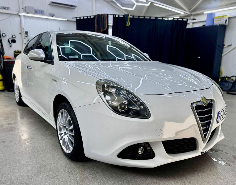 Alfa Romeo Giulietta 1.4 TB MultiAir Distinctive TCT 2011