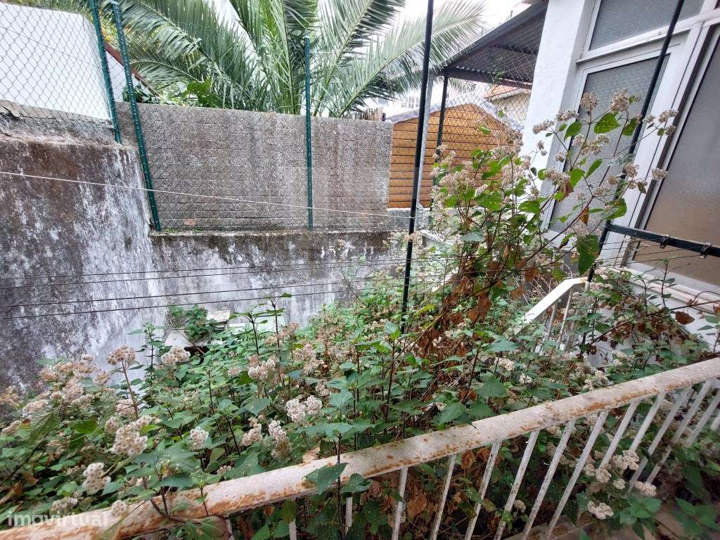 Prédio para construção em Campolide-15