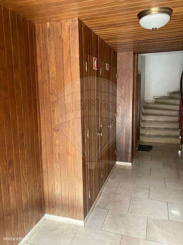 Apartamento T2 para arrendamento - Grande imagem: 2/36